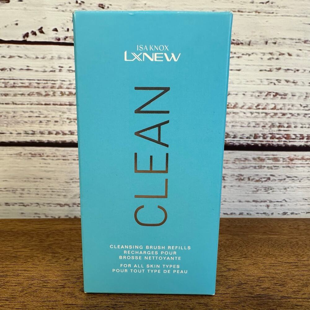 NEW in Box Isa Knox LXNEW Avon Clean Cleansing Brush Refills 2 Pack